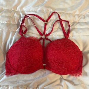 Victoria Secret Elegant Red Lace push up Bra NWOT